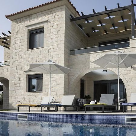 Villa-Azalea Almirida الغرفة الصورة