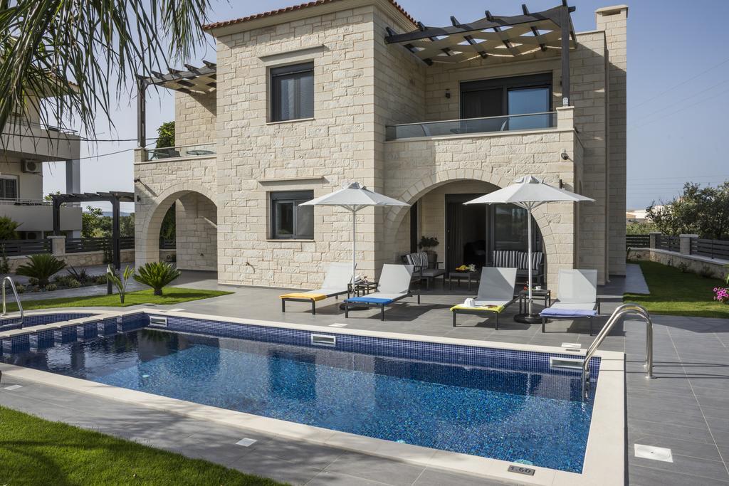 Villa-Azalea Almirida الغرفة الصورة