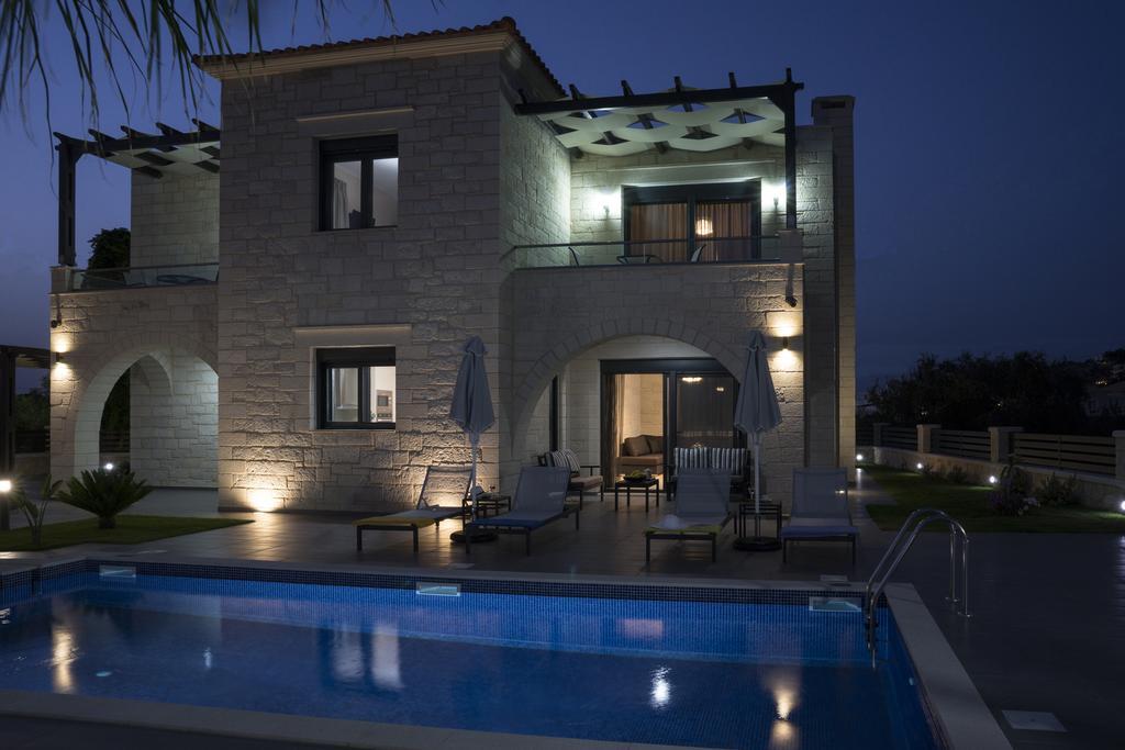 Villa-Azalea Almirida الغرفة الصورة