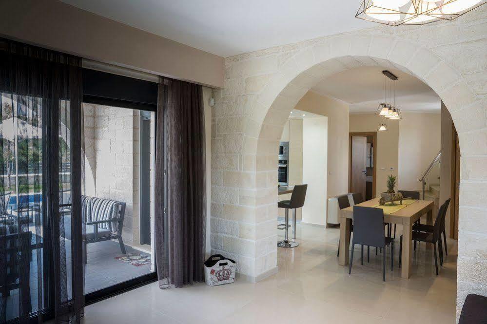 Villa-Azalea Almirida المظهر الخارجي الصورة