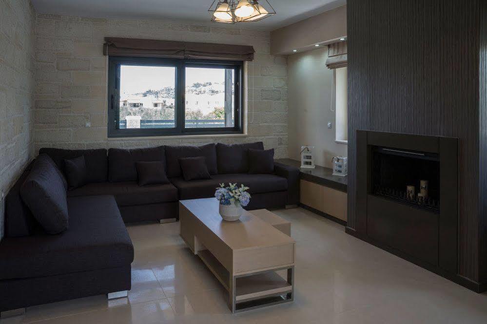 Villa-Azalea Almirida المظهر الخارجي الصورة